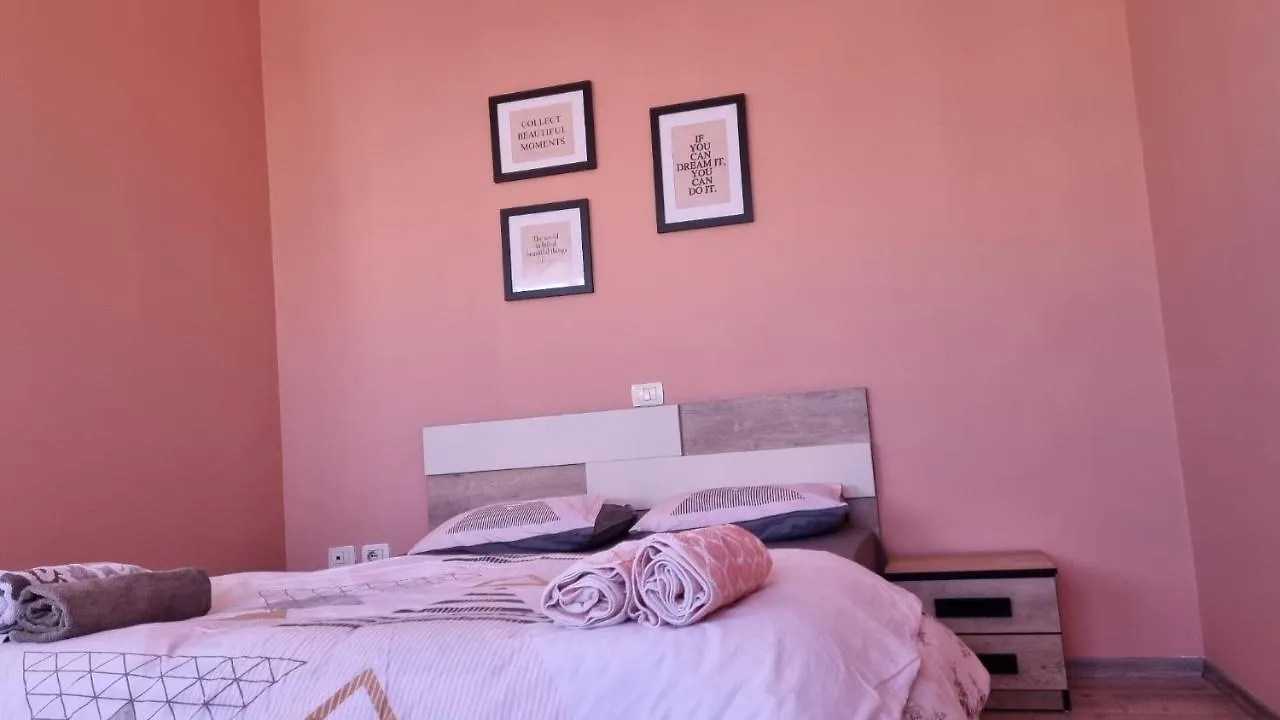 Sky Apartament. Bllok District Tirana